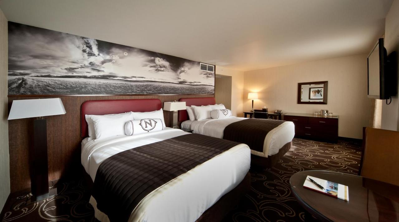 Queen Room with Two Queen Beds at Northern Hotel