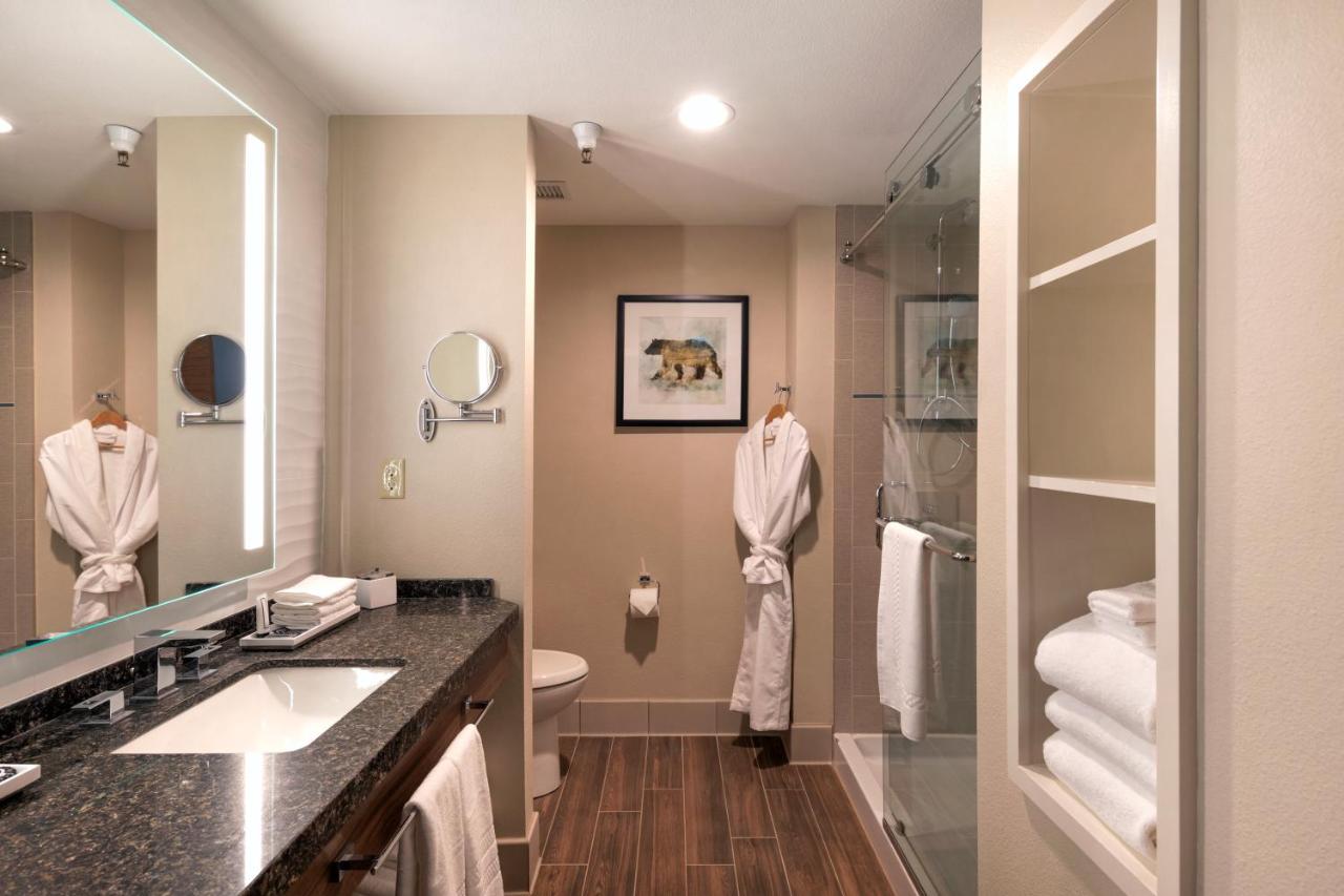 Double Room at Bear Springs Hotel