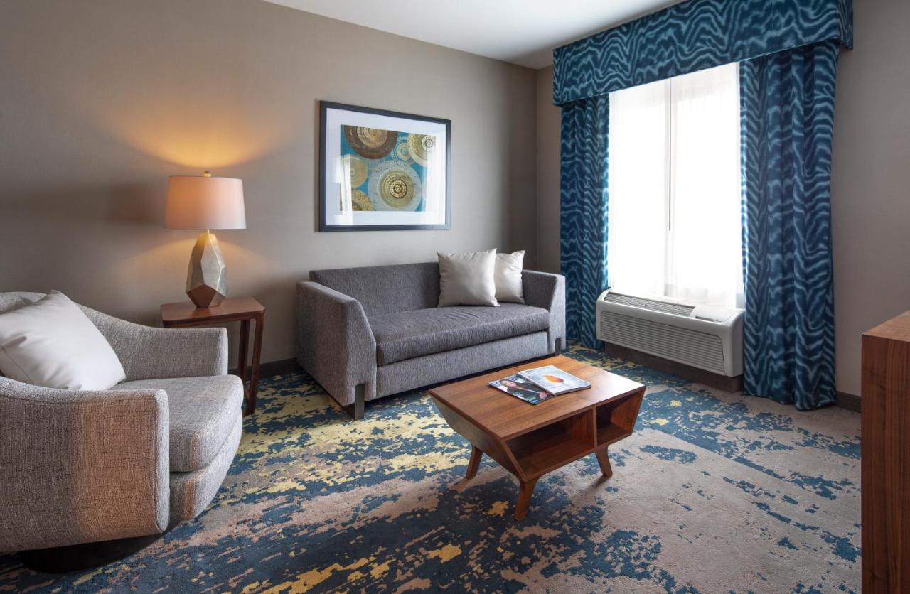 Queen Studio at Bear Springs Hotel