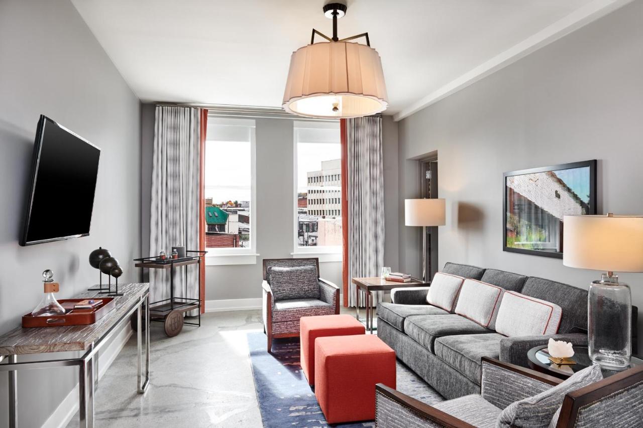 Deluxe King Suite at The Bristol Hotel
