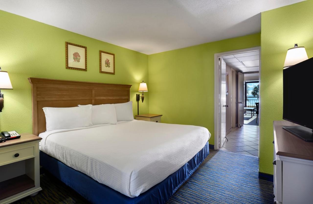 Oceanfront King Suite at Caribbean Resort & Villas