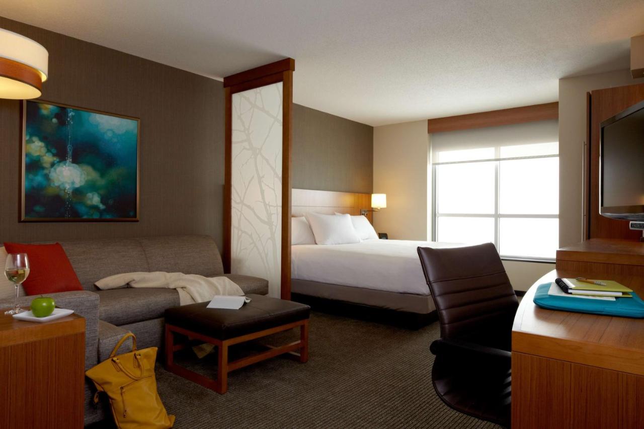 King Room - Disability Access at Hyatt Place Detroit Royal Oak