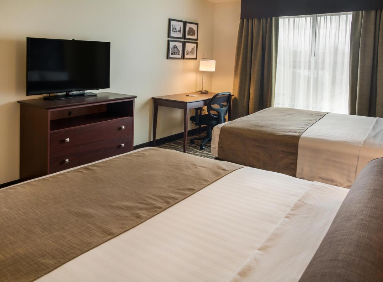 Queen Room at Cobblestone Inn & Suites - Ashland