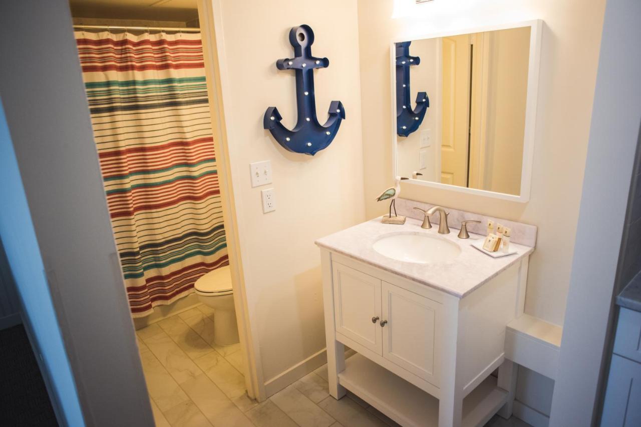 Double Queen Studio with Kitchenette at The Circle Hotel Fairfield