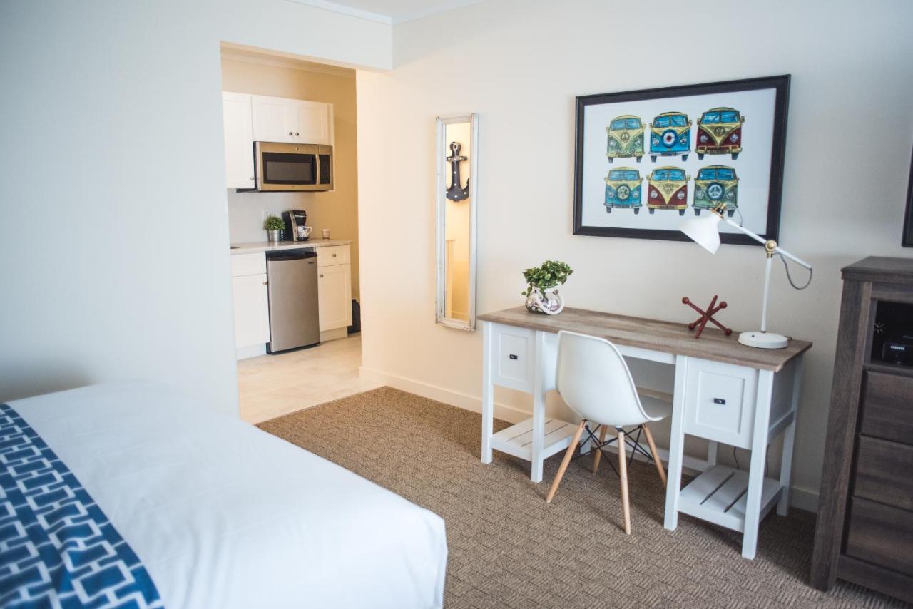 Double Queen Studio with Kitchenette at The Circle Hotel Fairfield