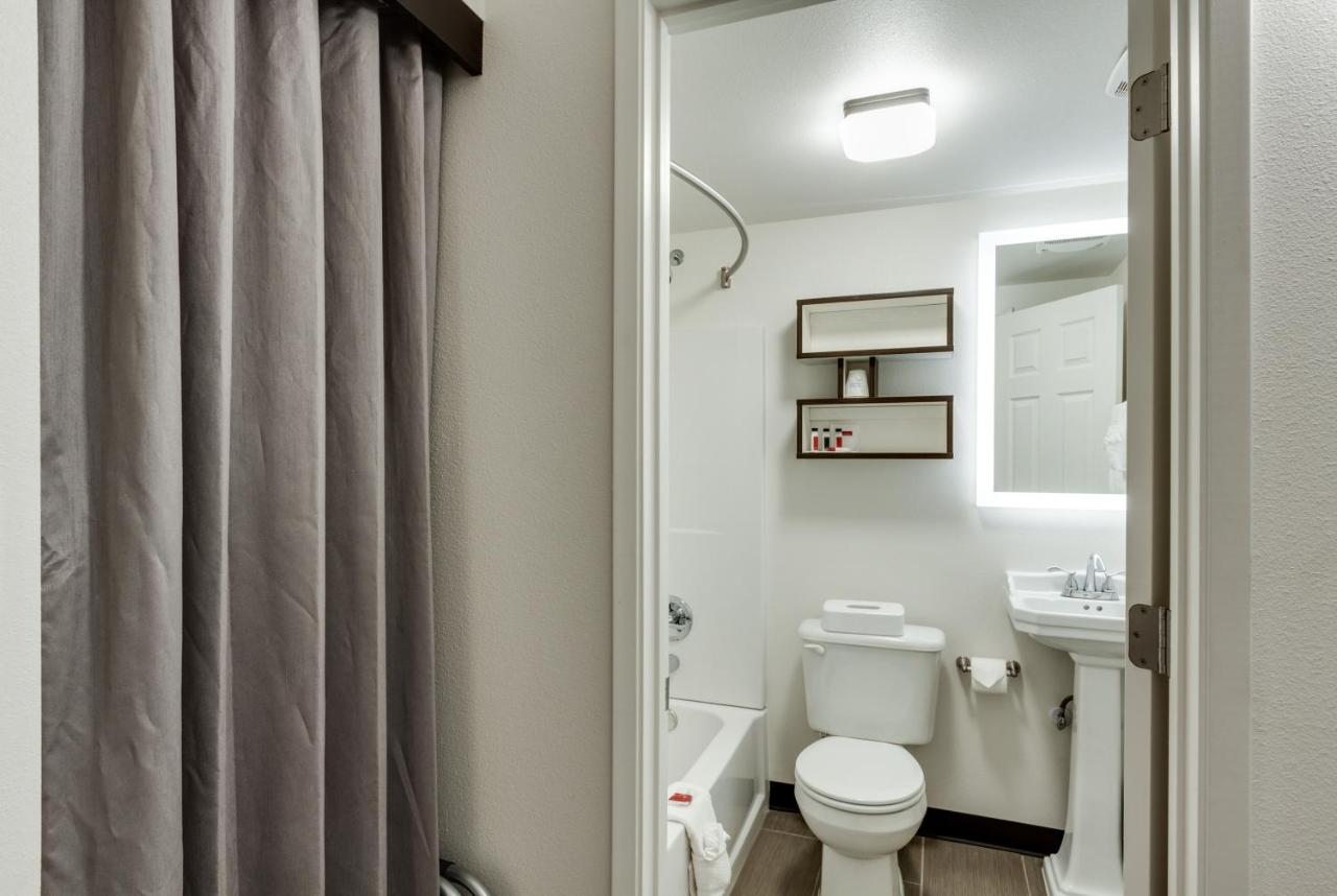 King Room - Non-Smoking at Baymont by Wyndham Spokane