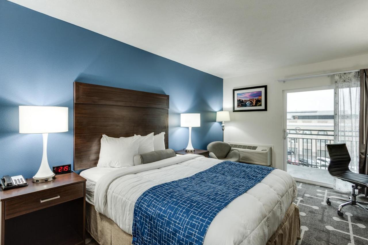 King Room - Non-Smoking at Baymont by Wyndham Spokane