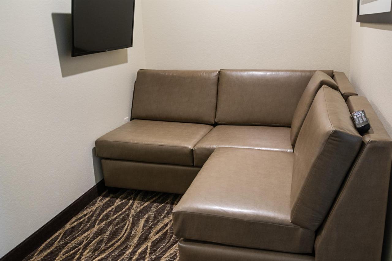 Queen Studio at Cobblestone Inn & Suites - Ashland