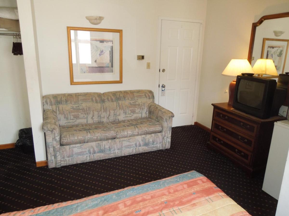 | Calypso Boutique Hotel