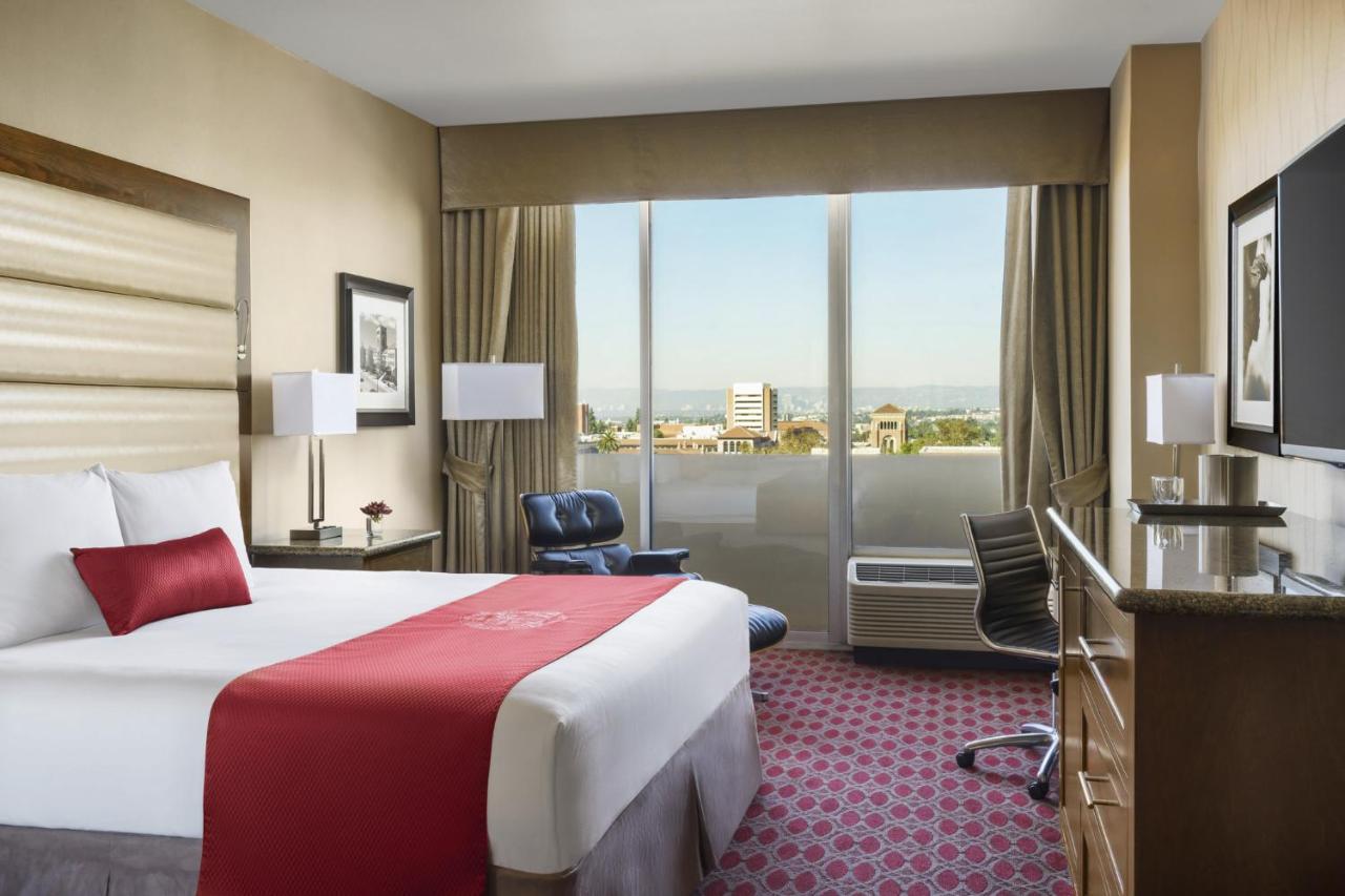 Executive King Room at USC Hotel