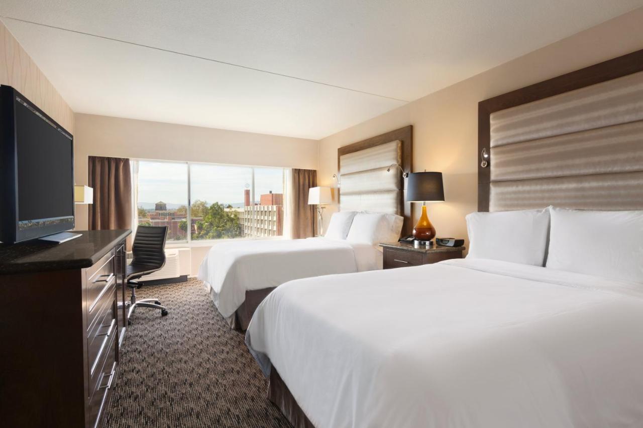 Double Room with Two Double Beds at USC Hotel