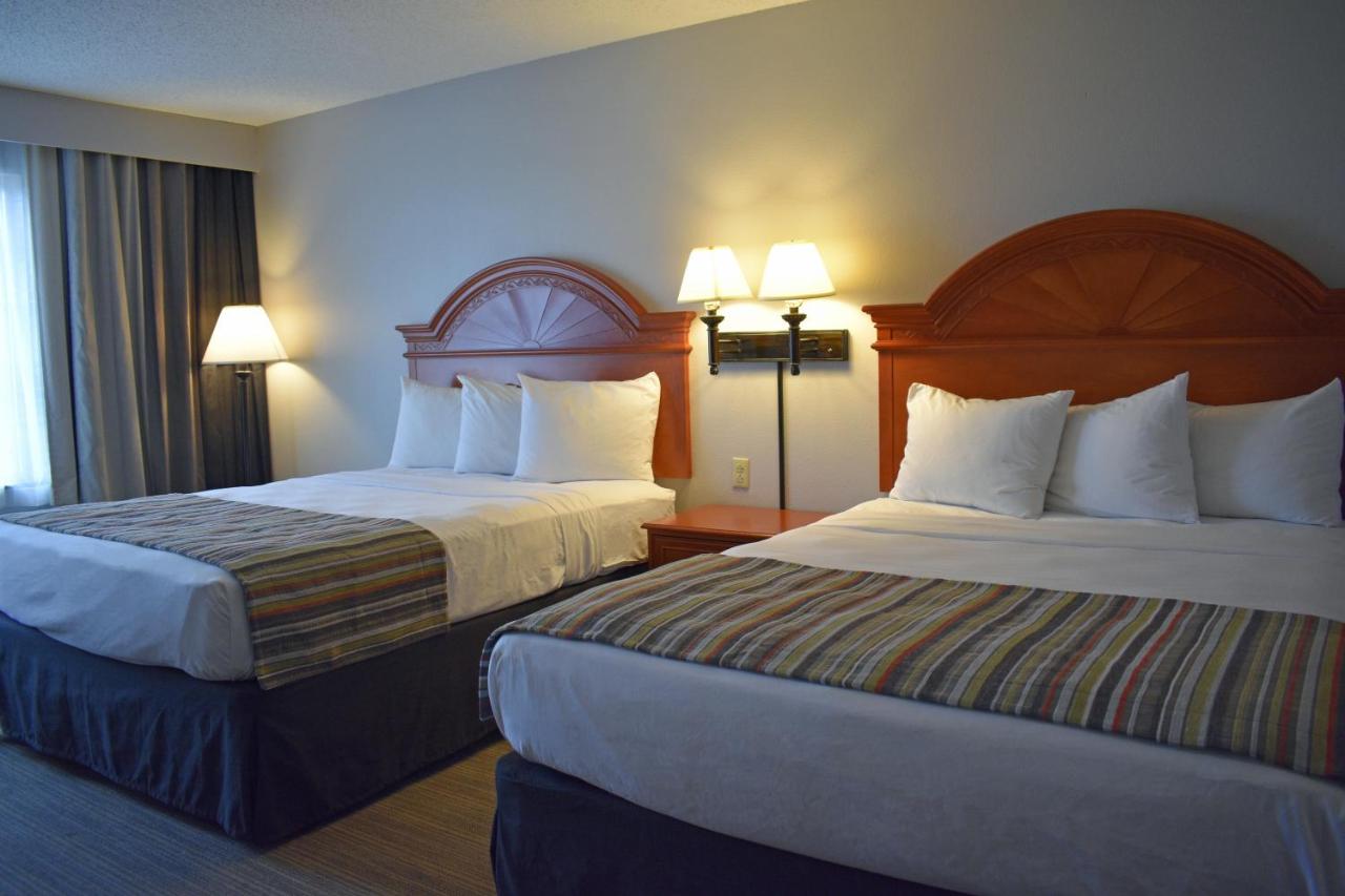 Queen Room with Two Queen Beds - Non-Smoking at Diamond Jo Casino & Hotel