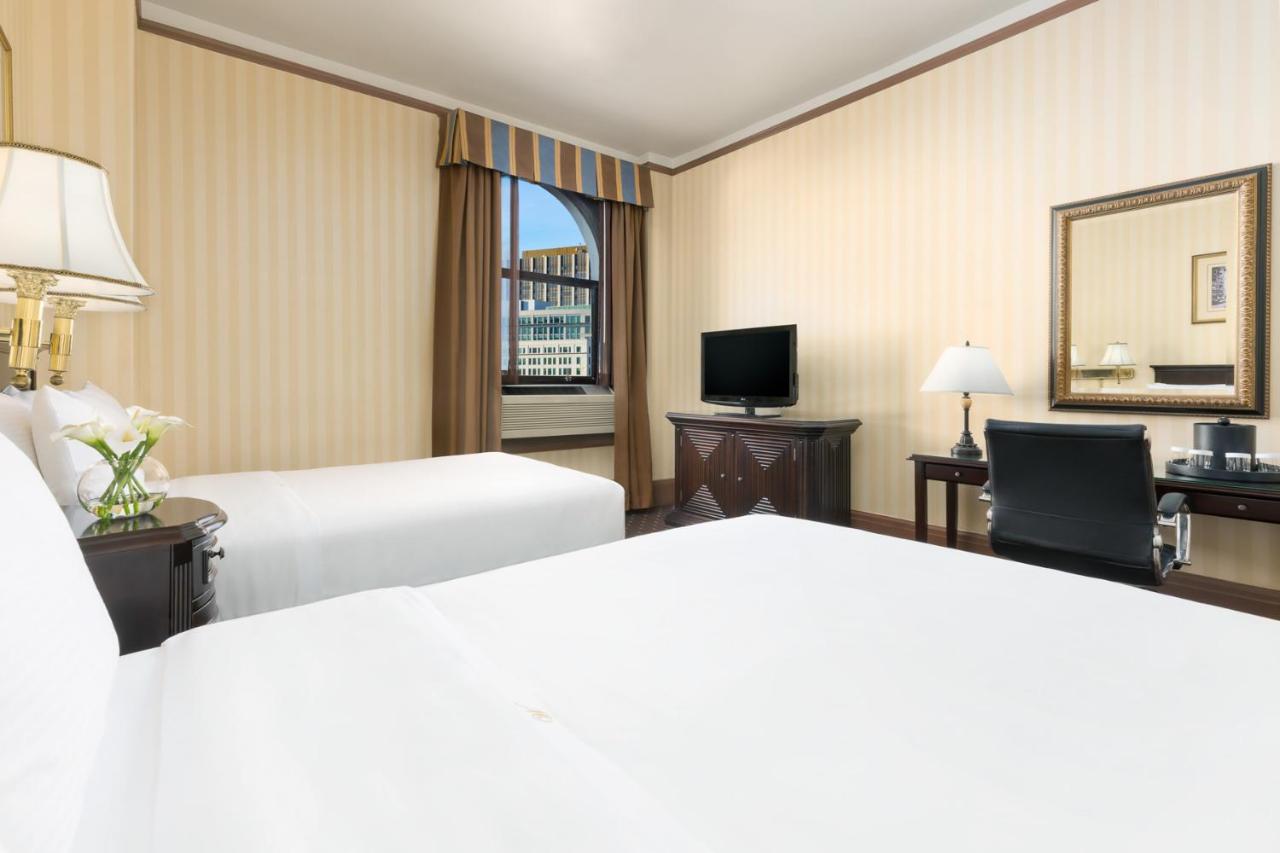 Superior Double Room with Two Double Beds at Hotel Whitcomb