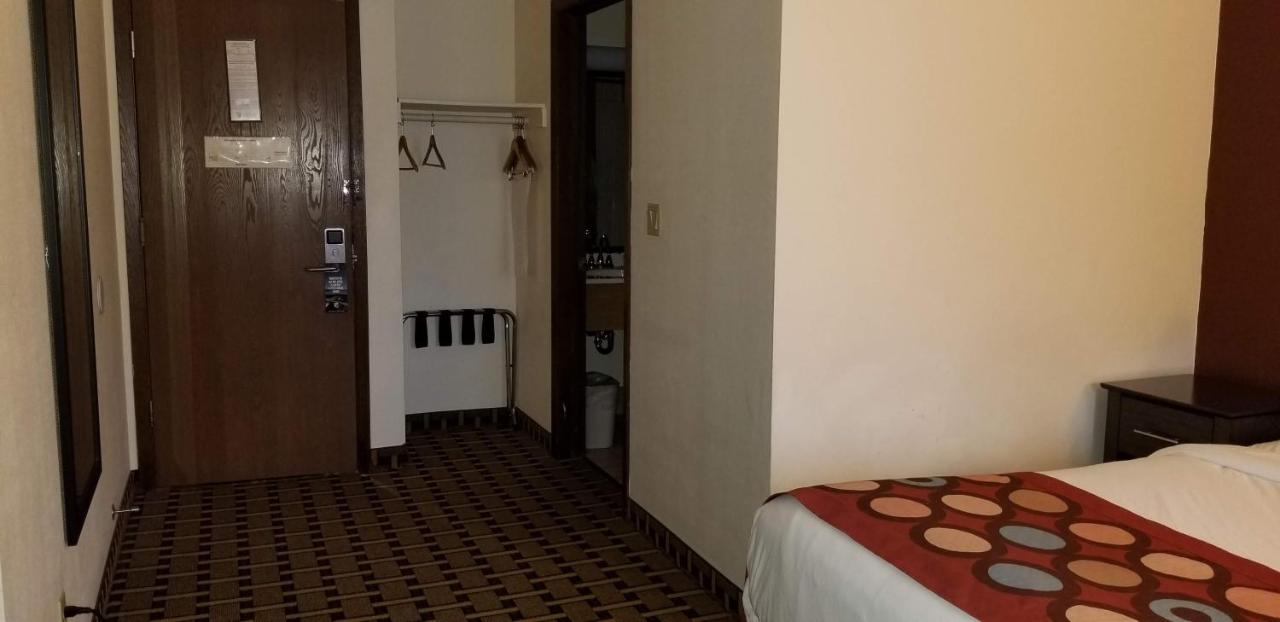 Deluxe King Suite at Super 8 by Wyndham Ashland