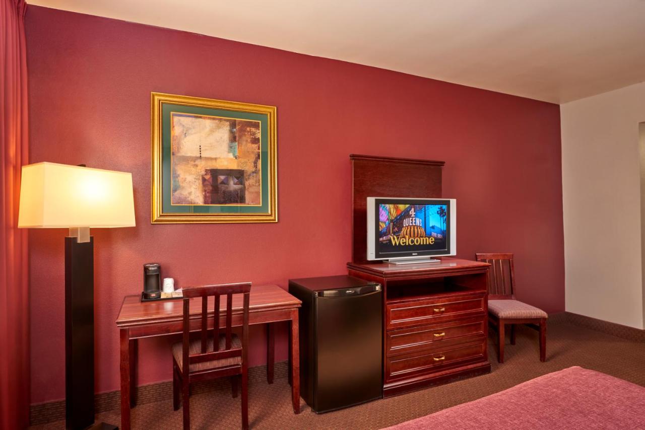 South Tower Premium Room at Four Queens Hotel and Casino