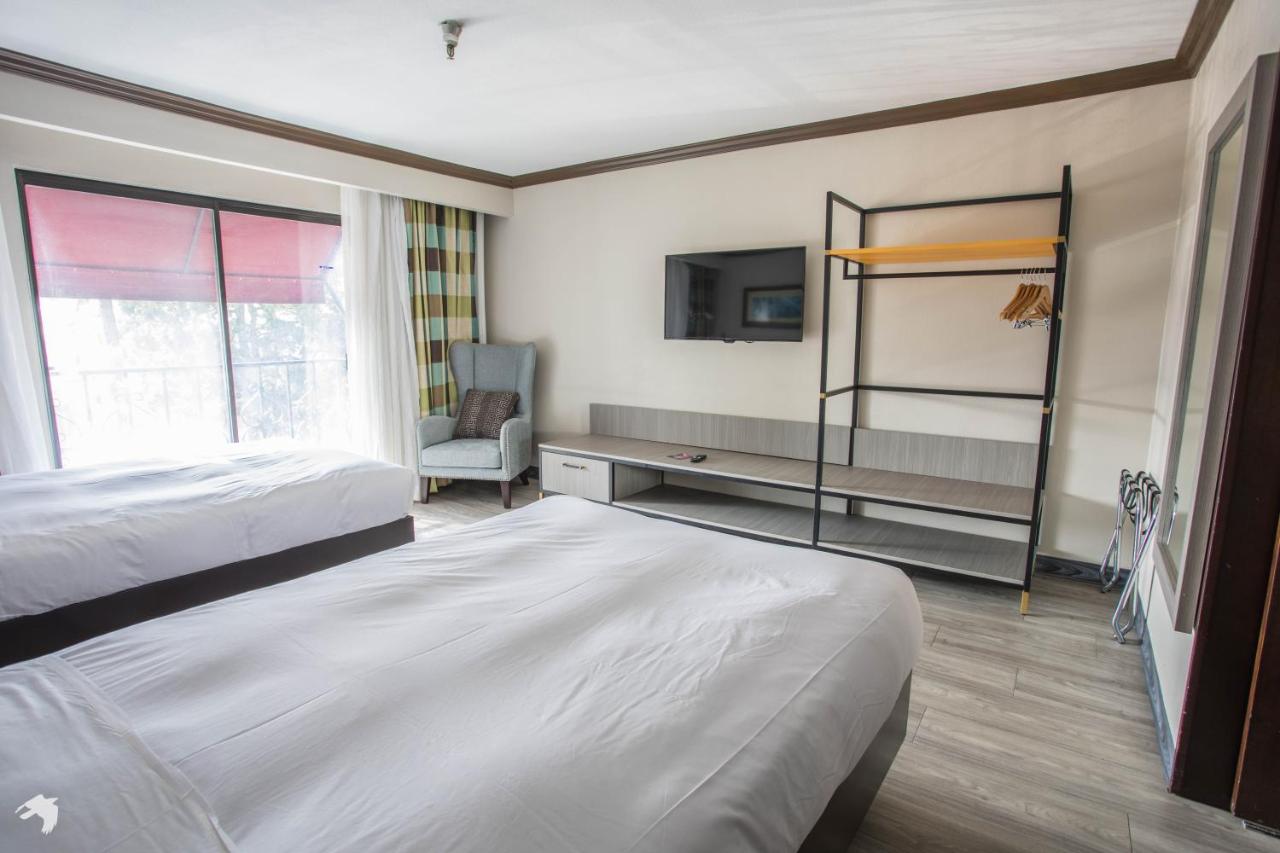 Standard Double Suite with Two Double Beds at Vanllee Hotel and Suites