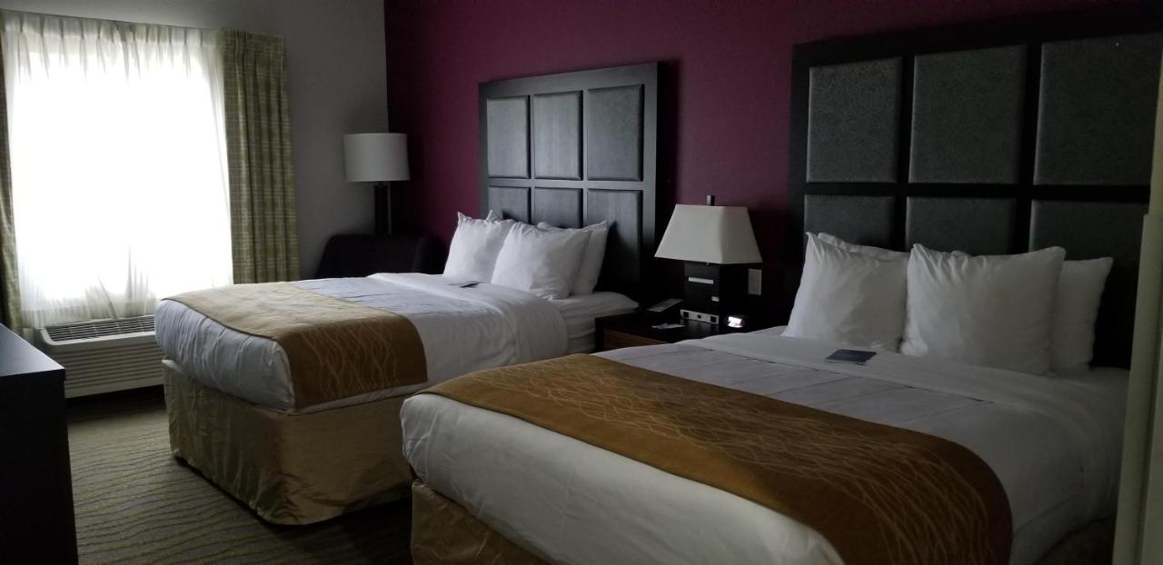 Queen Room with Two Queen Beds - Non-Smoking at Comfort Inn & Suites Tulsa I-44 West - Rt 66