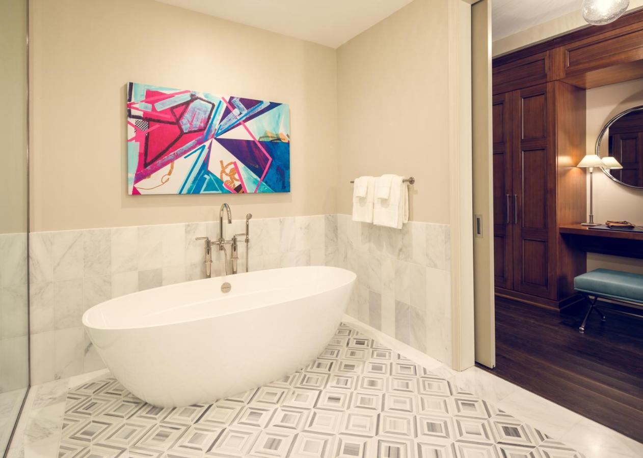 Deluxe King Suite at Sophy Hyde Park