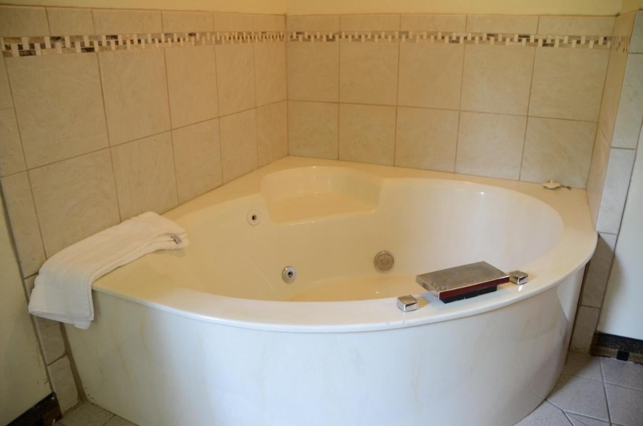Deluxe King Studio Suite - Non-Smoking at AmericInn by Wyndham West Burlington