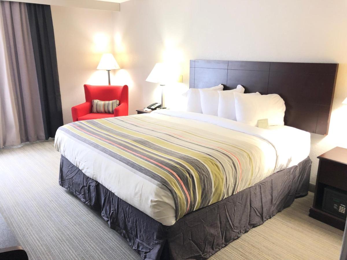 King Room - Non-Smoking at Country Inn & Suites by Radisson, Greenville, NC
