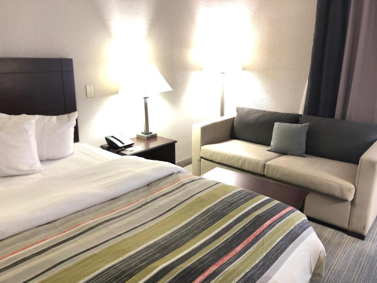 King Room - Disability Access/Non-Smoking at Country Inn & Suites by Radisson, Greenville, NC