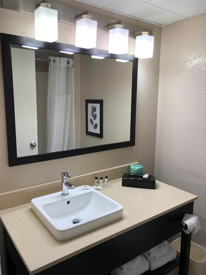 King Room - Non-Smoking at Country Inn & Suites by Radisson, Greenville, NC