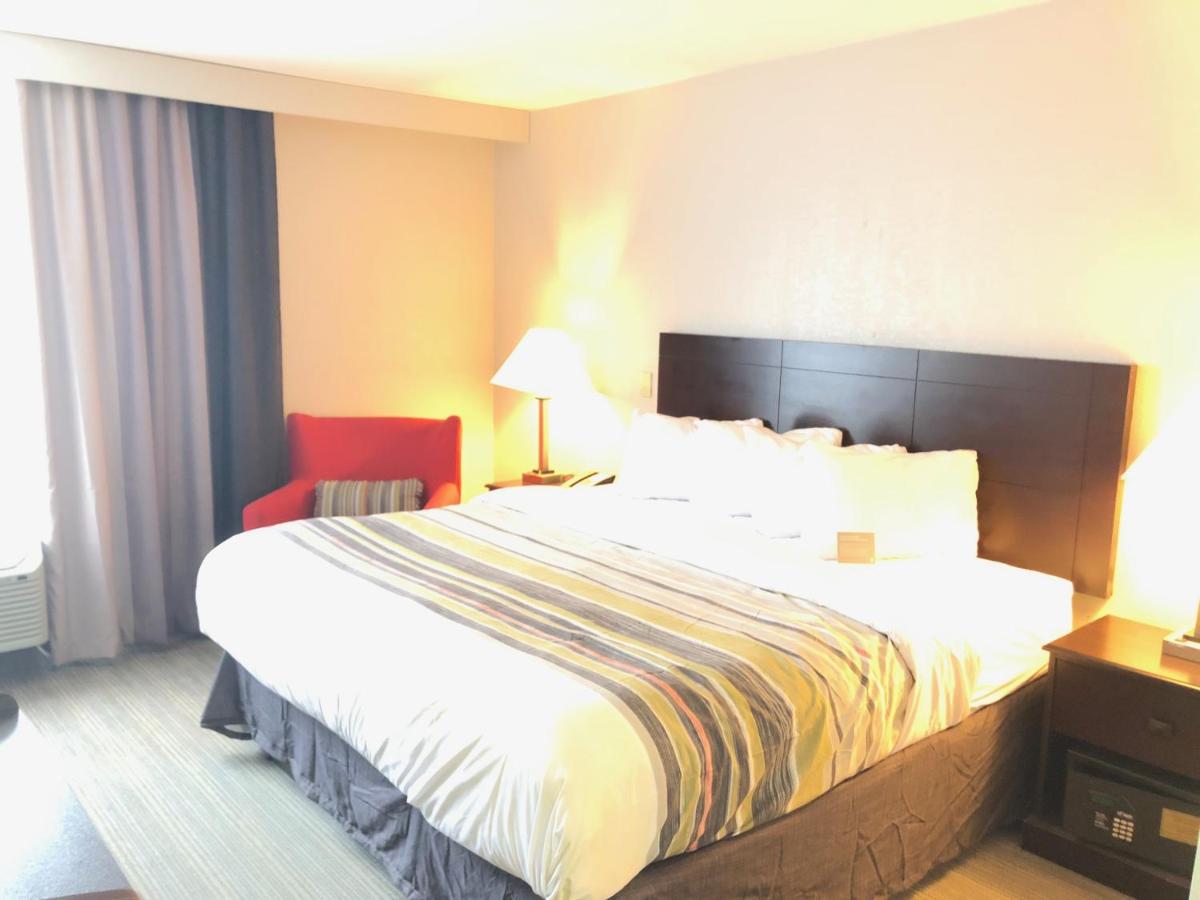 King Room - Non-Smoking at Country Inn & Suites by Radisson, Greenville, NC