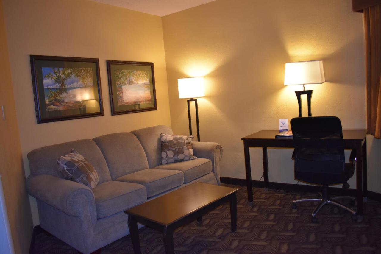 Queen Suite with Three Queen Beds and Sofa Bed - Non-Smoking at Best Western Durango Inn & Suites