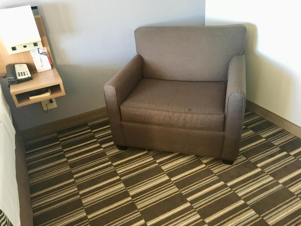 King Room, Disability Access, Non-Smoking at Microtel Inn & Suites By Wyndham Moorhead Fargo Area