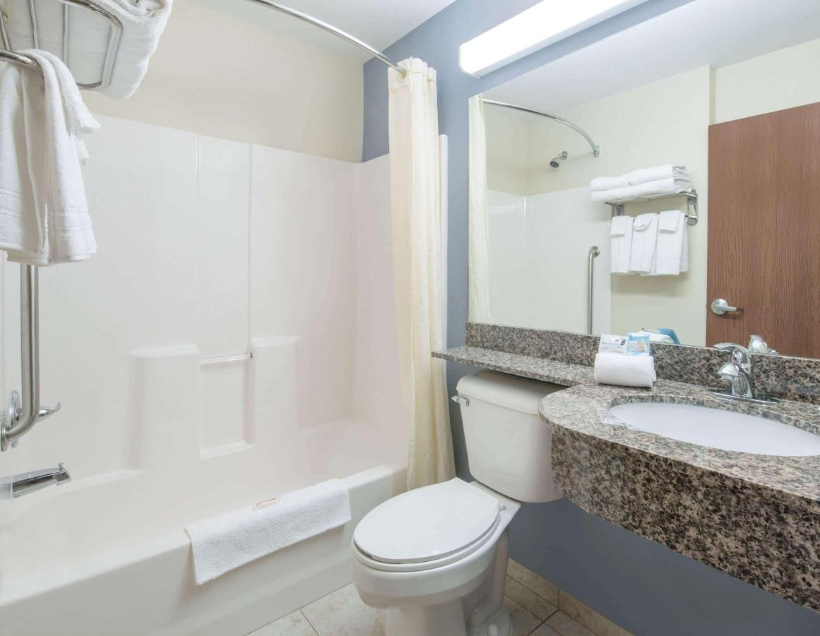 Queen Suite - Non-Smoking at Microtel Inn & Suites by Wyndham Stanley