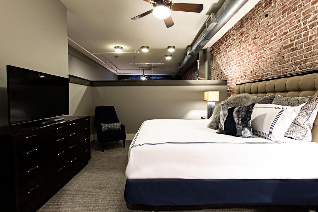 Luxury One-Bedroom Suite at The Restoration