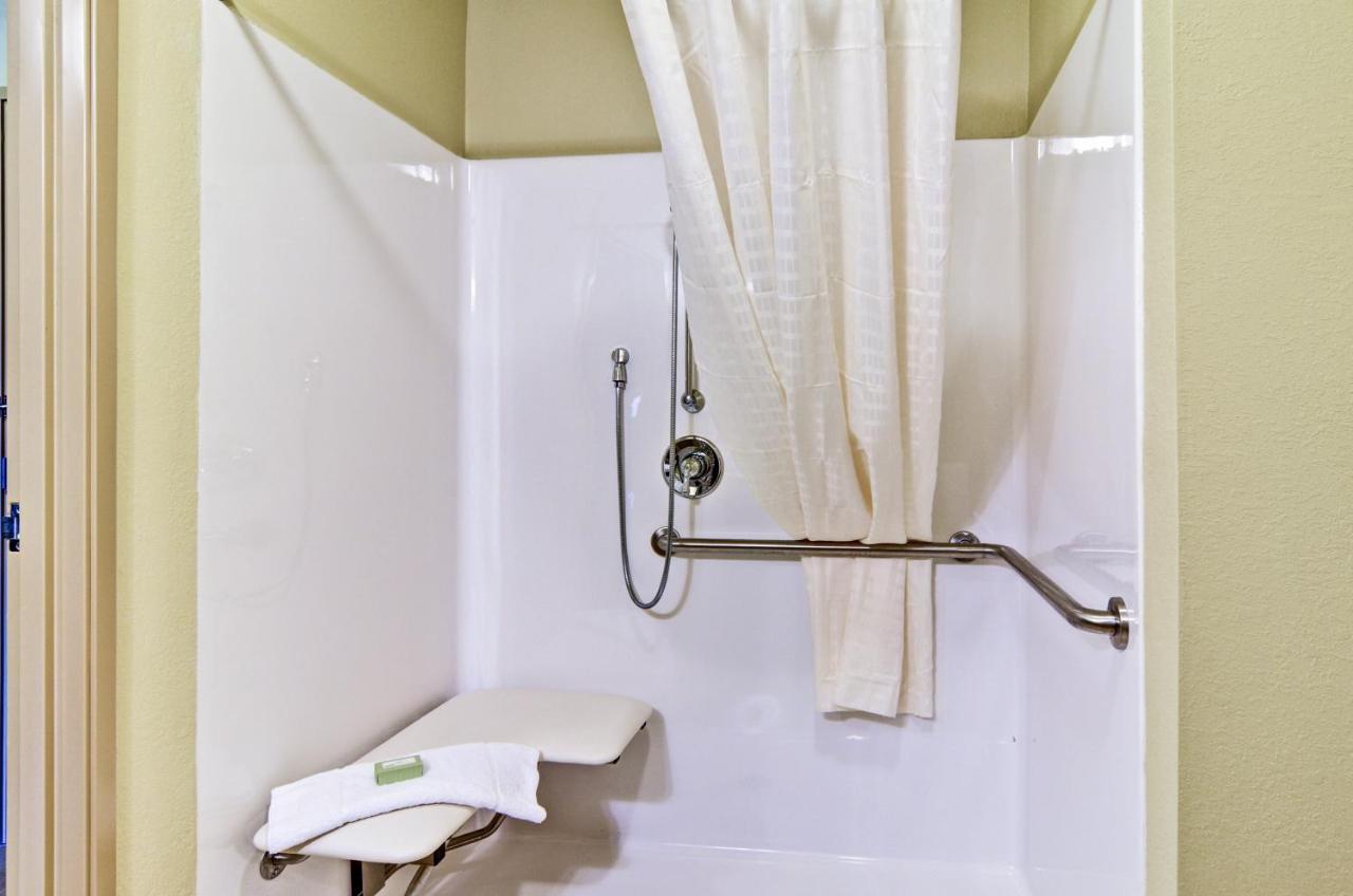 Studio - Disability Access at Cobblestone Inn & Suites - Ambridge