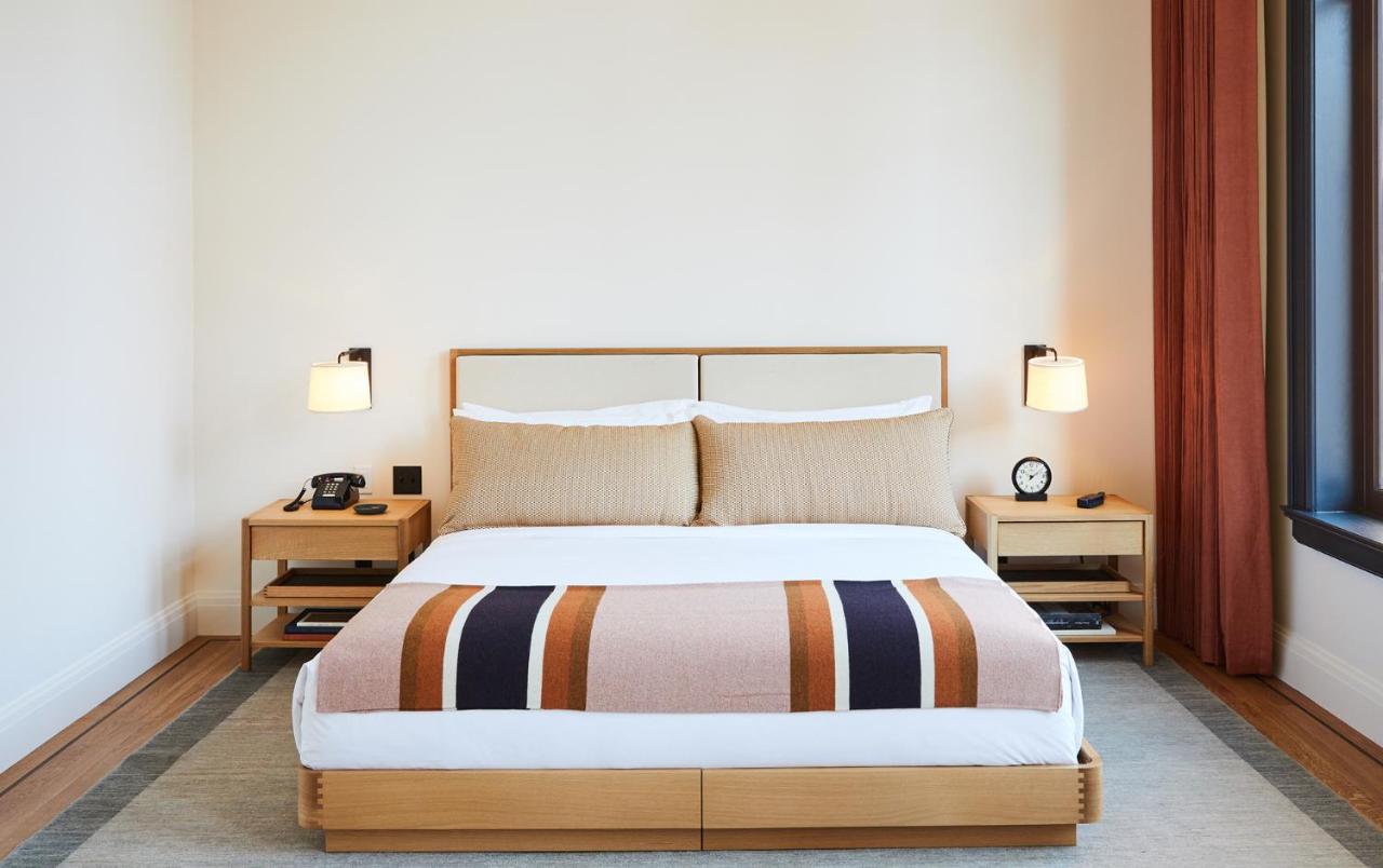 Deluxe King Room at Shinola Hotel