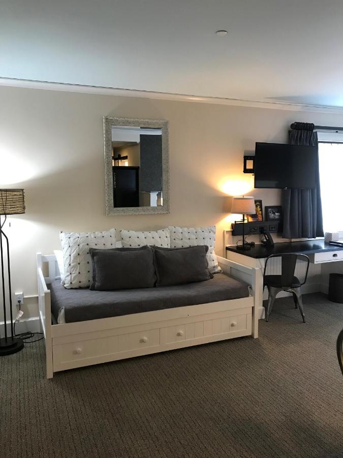 | Village Hotel on Biltmore Estate