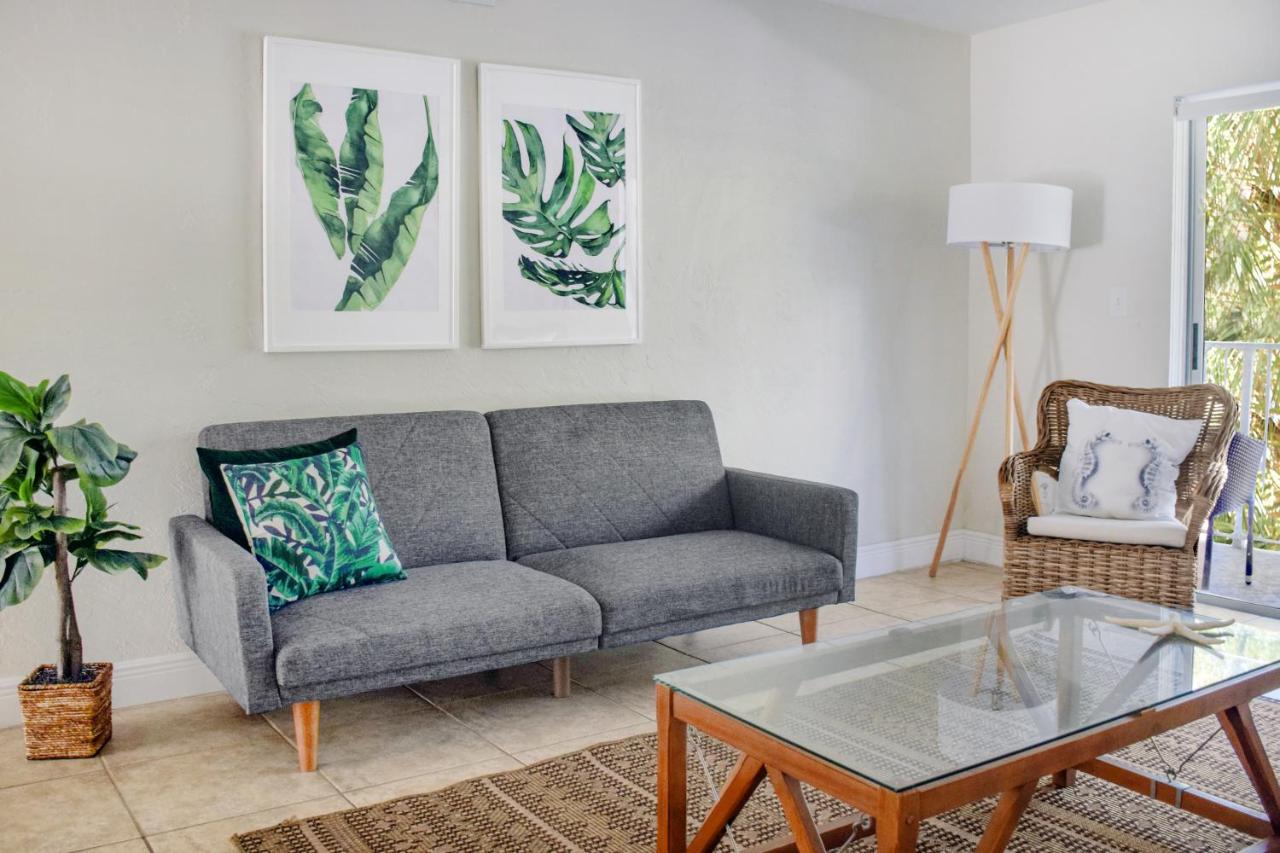 Two-Bedroom Suite at Coral Reef at Key Biscayne
