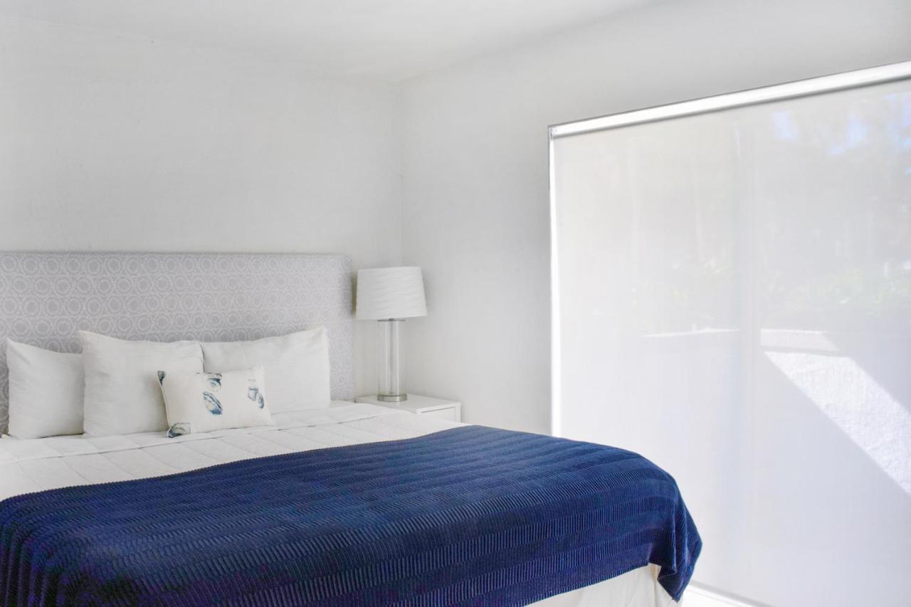 Two-Bedroom Suite at Coral Reef at Key Biscayne