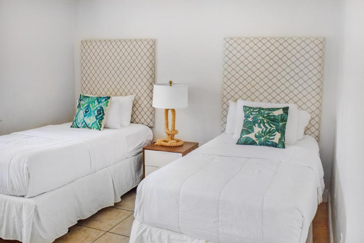 Two-Bedroom Suite at Coral Reef at Key Biscayne