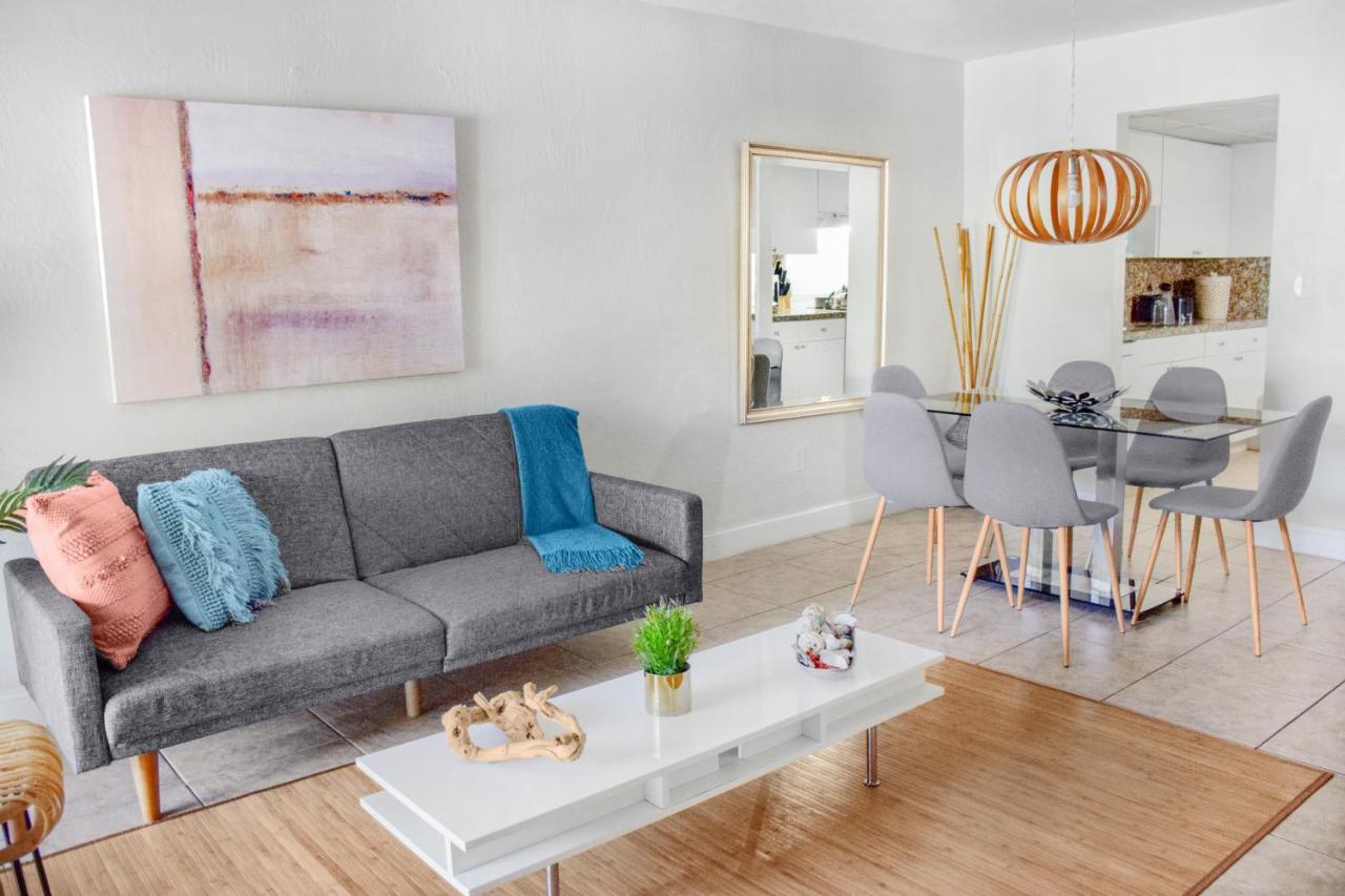 Two-Bedroom Suite at Coral Reef at Key Biscayne