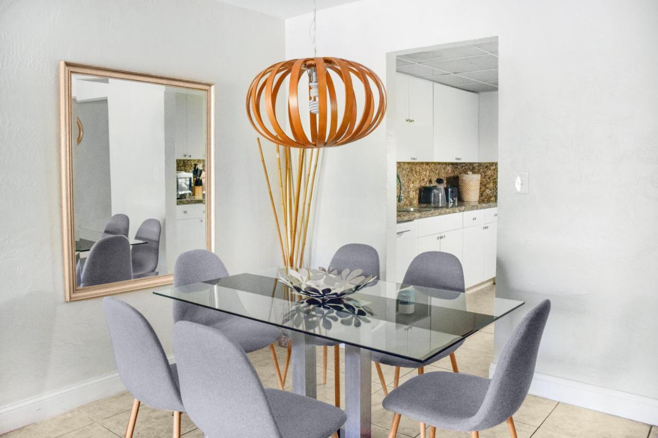 Two-Bedroom Suite at Coral Reef at Key Biscayne