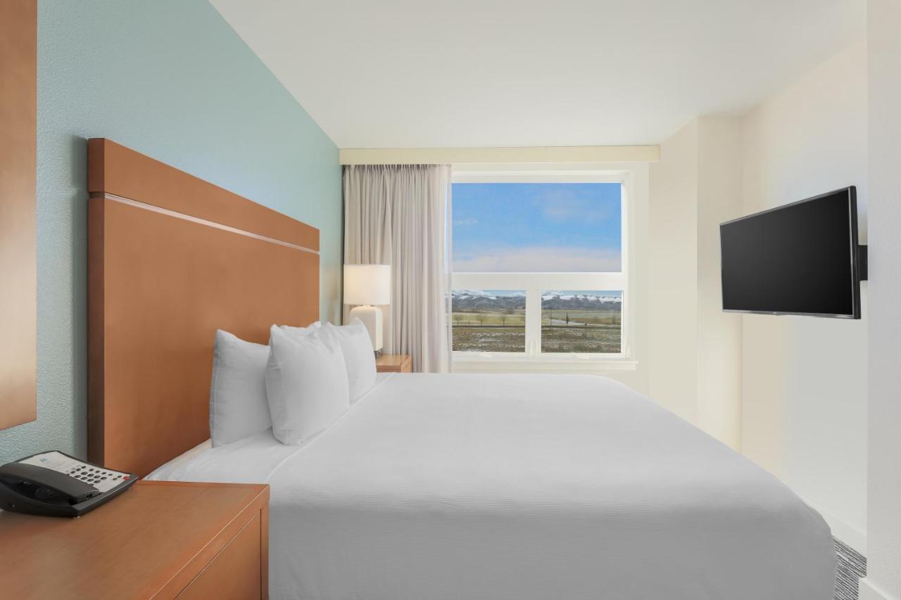 One-Bedroom King Suite with View at Hyatt House Denver Airport