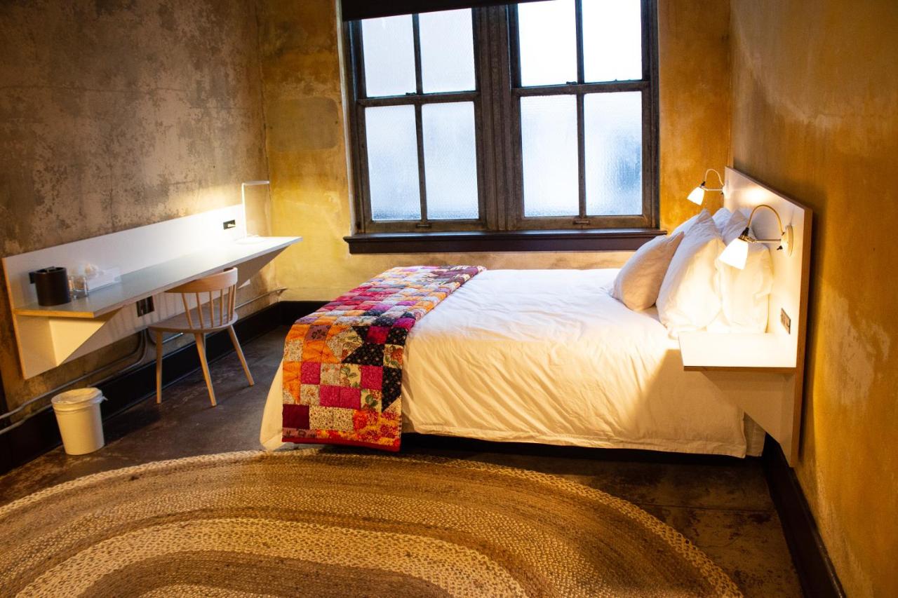 Deluxe Double Room at Travelers Hotel