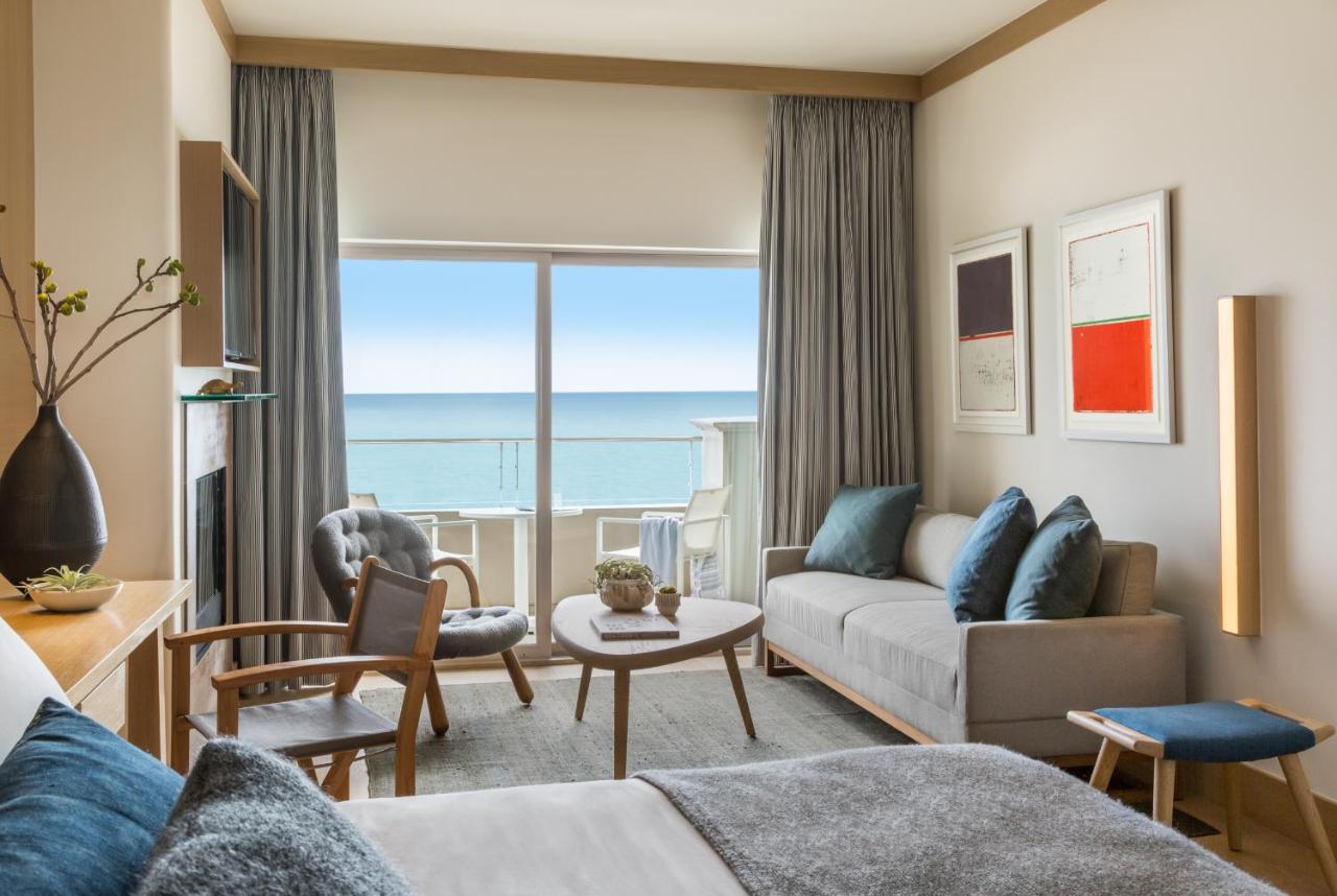  | Malibu Beach Inn