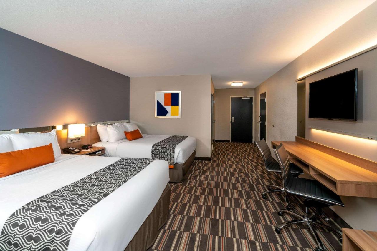 Queen Room with Two Queen Beds - Mobility Access/Non-Smoking at Microtel Inn & Suites by Wyndham Carlisle