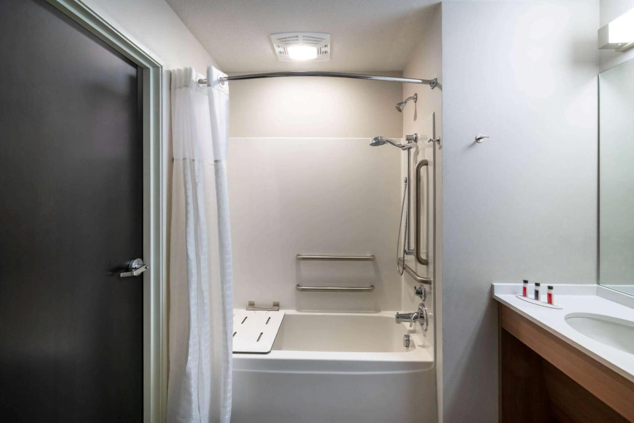 Queen Room with Two Queen Beds - Mobility Access/Non-Smoking at Microtel Inn & Suites by Wyndham Carlisle