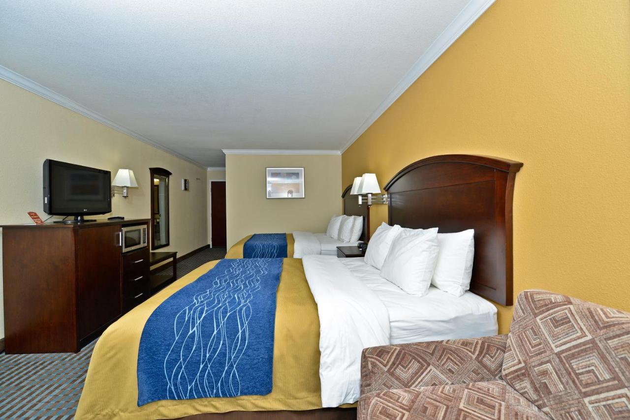 Queen Room with Two Queen Beds - Non-Smoking at Comfort Inn Corsicana East