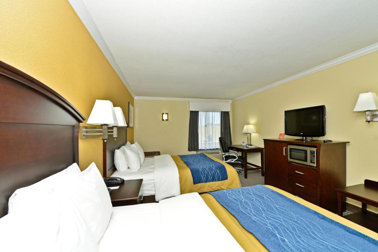Queen Room with Two Queen Beds - Non-Smoking at Comfort Inn Corsicana East