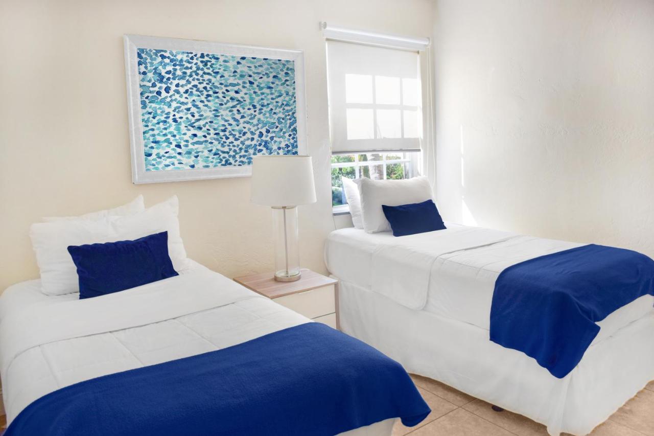 Two-Bedroom Suite at Coral Reef at Key Biscayne