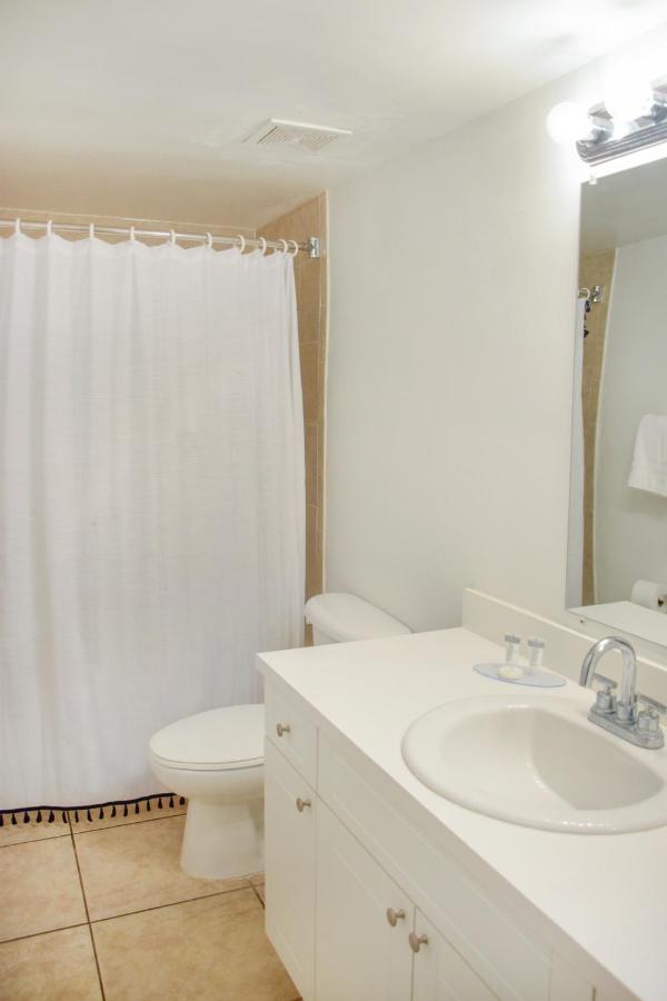 Two-Bedroom Suite at Coral Reef at Key Biscayne