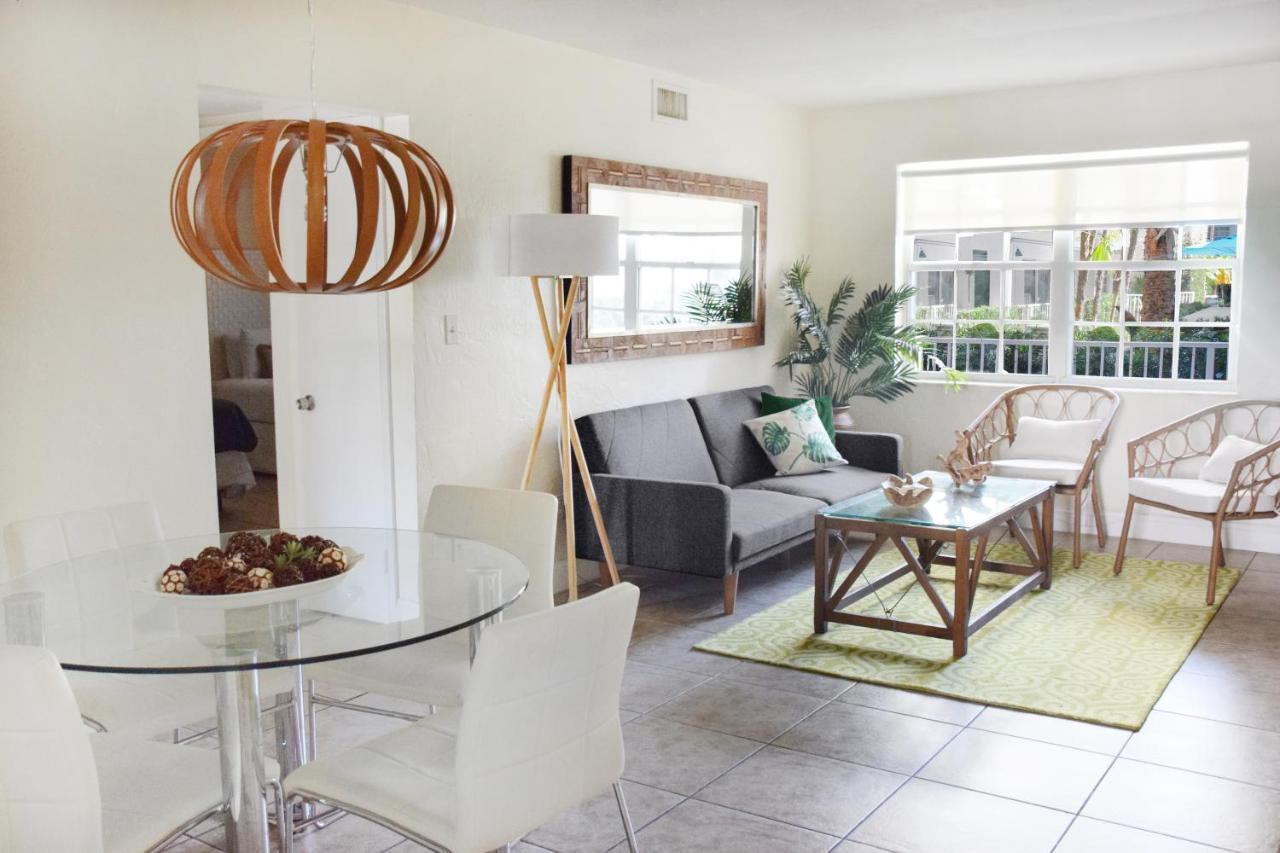 Two-Bedroom Suite at Coral Reef at Key Biscayne