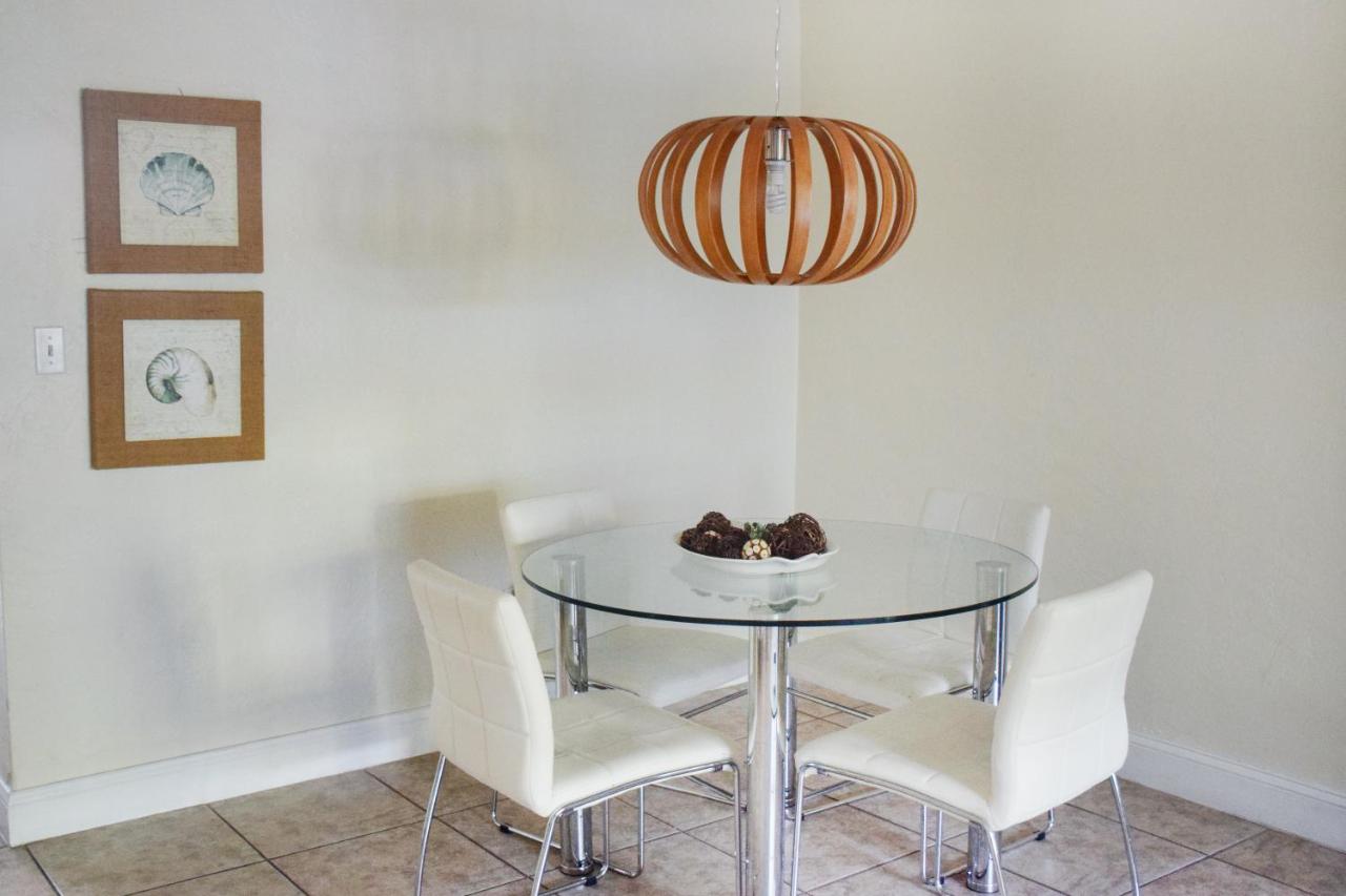 Two-Bedroom Suite at Coral Reef at Key Biscayne